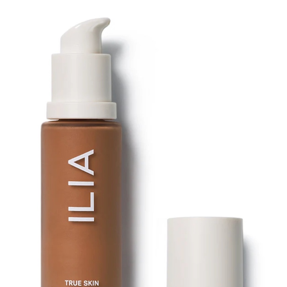 Ilia True Skin Serum Foundation in Shade 11 Martinique